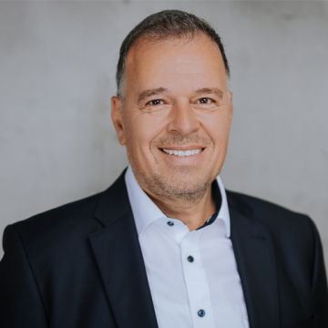 Uwe Harfich